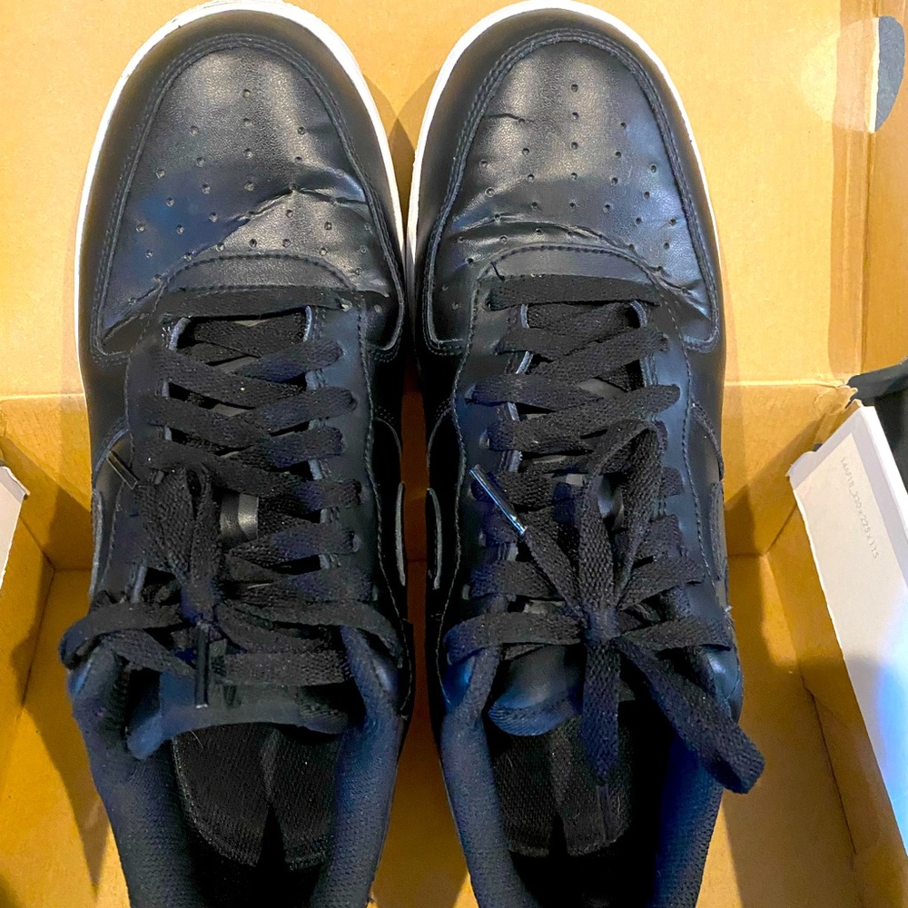 Nike Mens size 10.5 Air Force 1’s Black white bottom